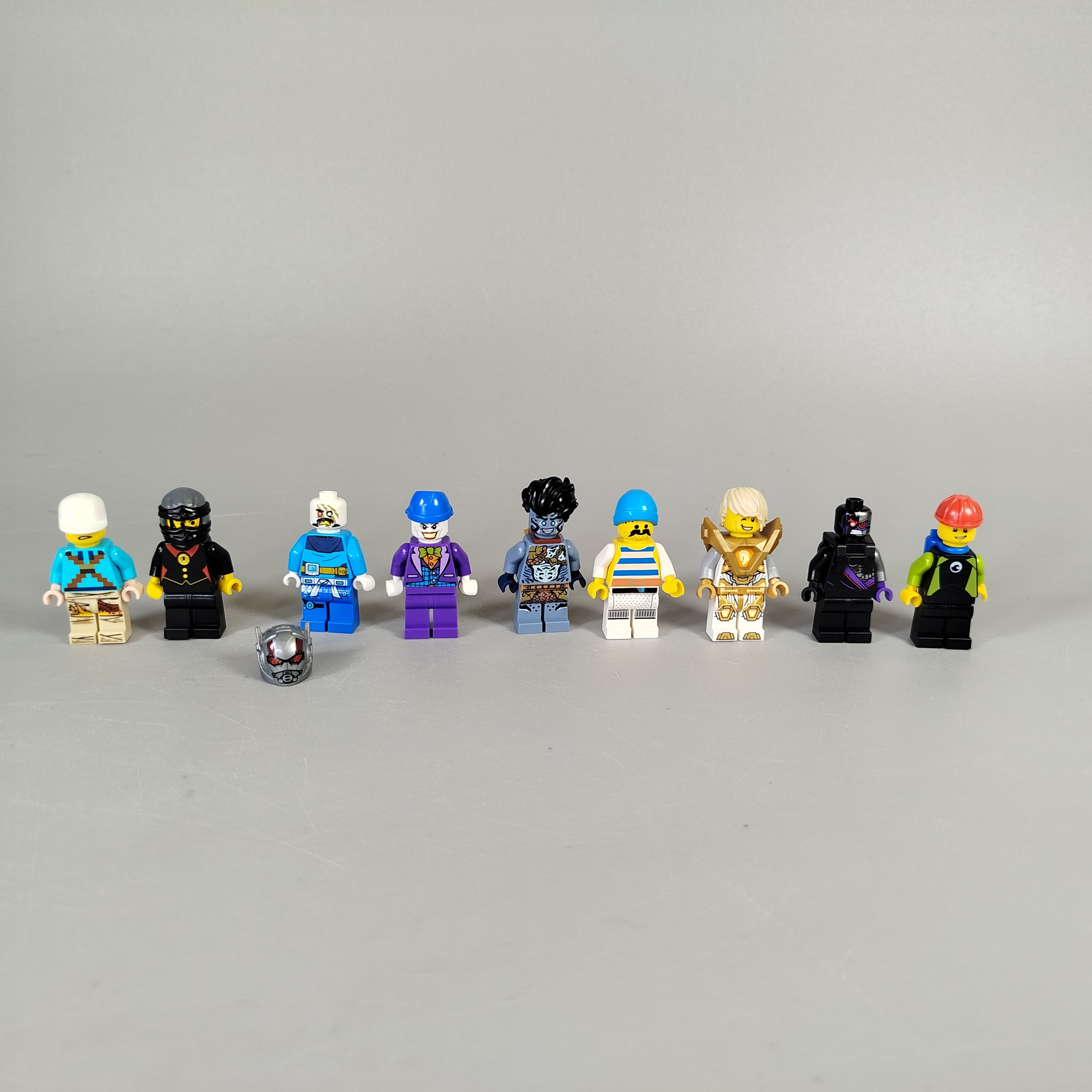 LEGO Minifiguren Set von 10, wie neu